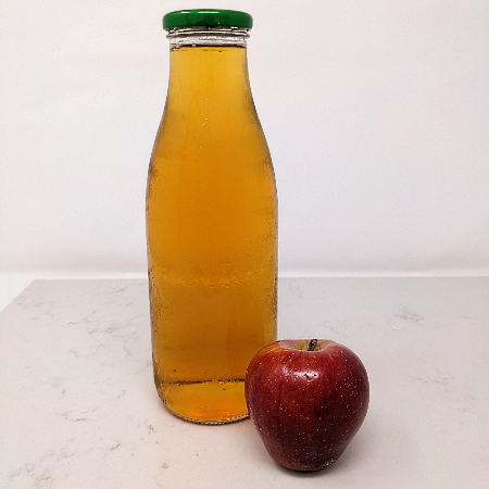 Organic Apple Juice 750ml Glass Karava Dairy